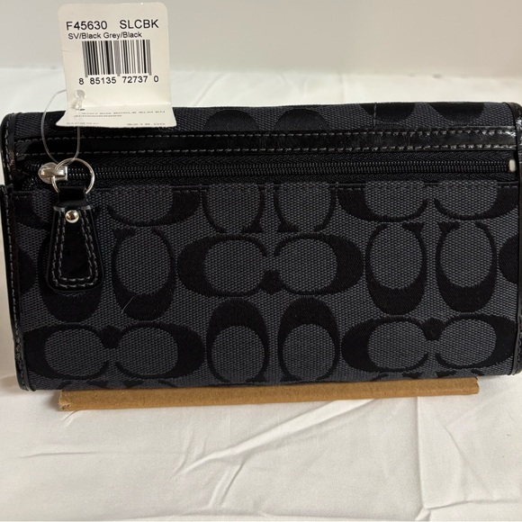 Coach Signature Soho Buckle Trifold Wallet NWT - Picture 2 of 5